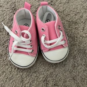 Pink converse